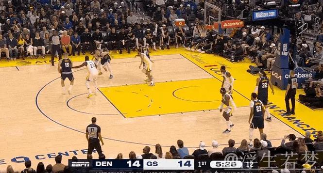 约基奇妙传助攻 布劳恩空中拉杆完成暴扣 约基奇妙传助攻 布劳恩空中拉杆完成暴扣